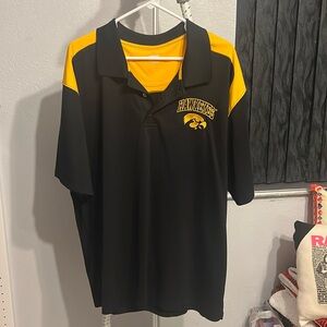 Men’s Iowa Hawkeyes Shirt